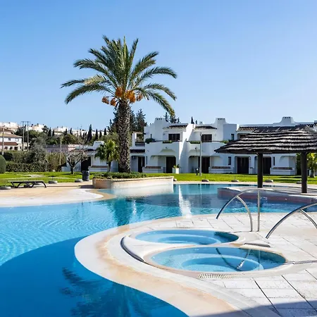 Apartment 4 Pool, Ac & Gym By Algarve Dream Holidays *