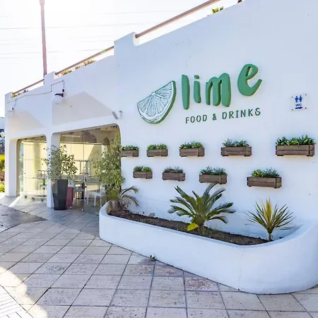 4 Pool, Ac & Gym By Algarve Dream Holidays Apartment *